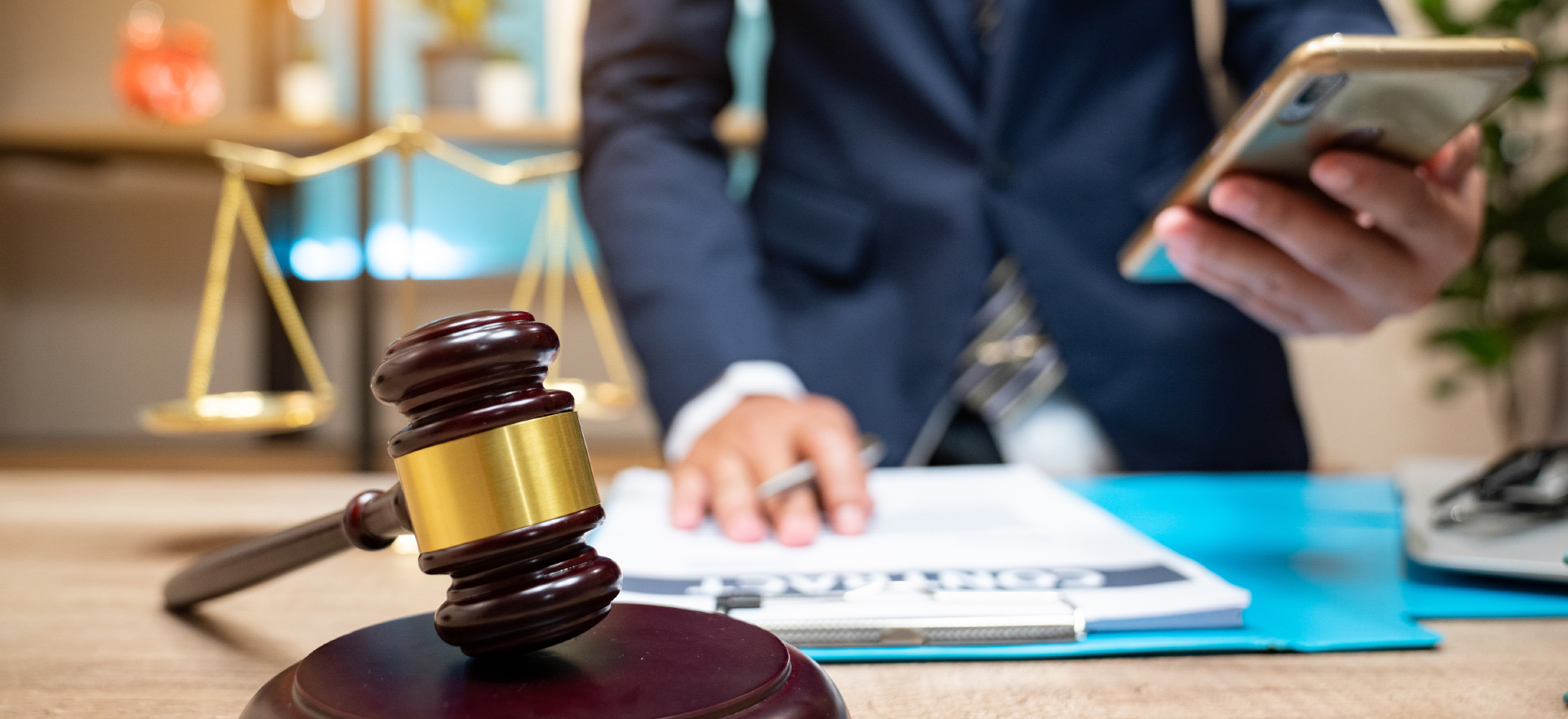 Komornik Tomasz Sadzikowski